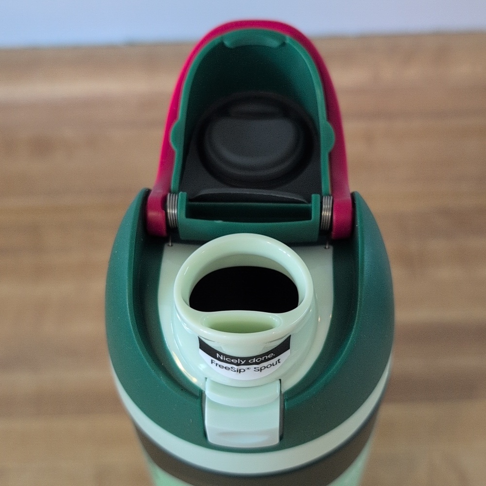 Owala Green insulated Water Bottle - Picture 5 of 6